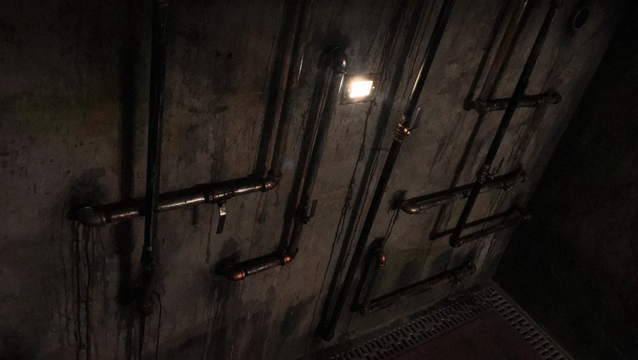 The Elevator Shaft - Photo 4